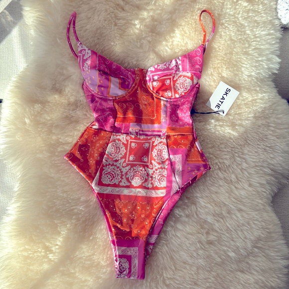 Skatie Montana pink orange bandana print Rachel corset underwire one piece - Picture 5 of 9